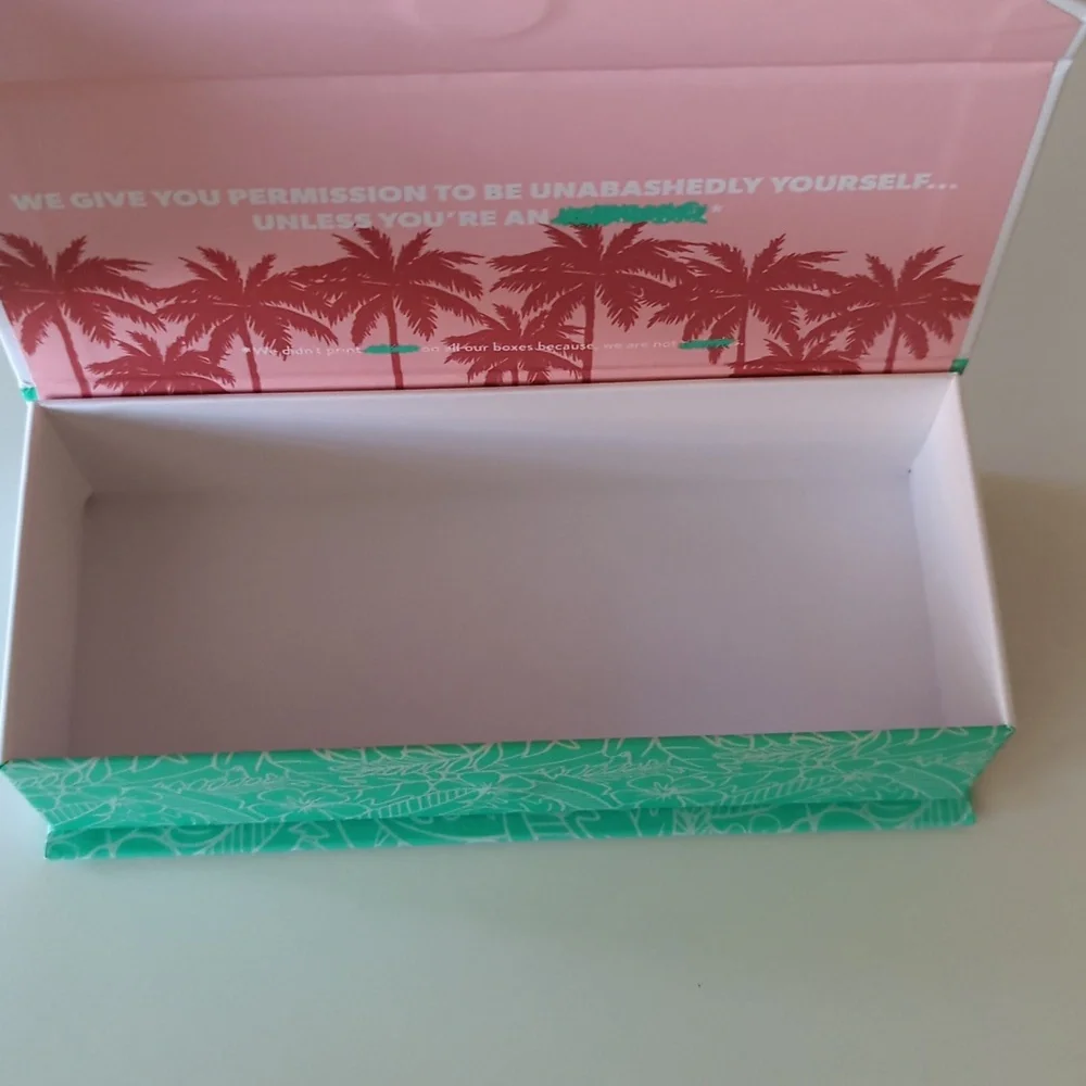 EUC like new Goodr box and eyeglass bag - Picture 6 of 7